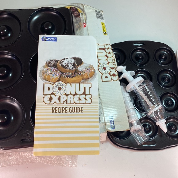 As Seen on Tv Donut Express Doughnut Open Box - Picture 3 of 10